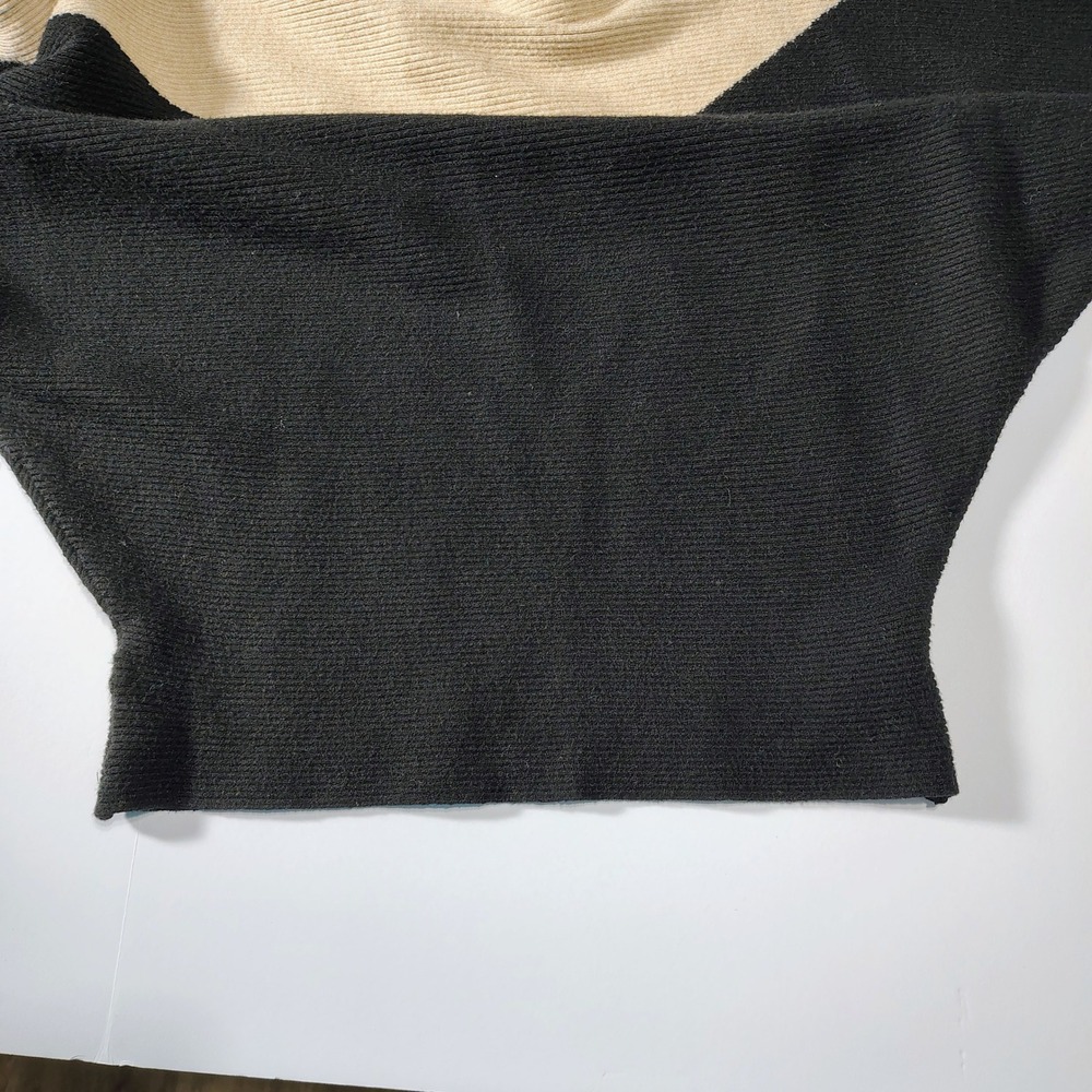 Gaberly Black & Beige Color Block Knit Dolman Sleeve Top Sweater Fitted Waist - Picture 4 of 6
